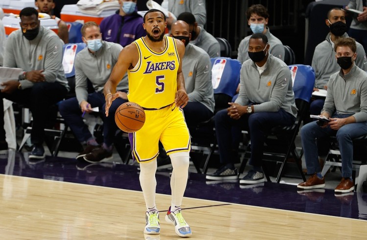 勇士三位新秀跻身历史最年轻夺冠榜单，魔术师新秀FMVP传奇居首