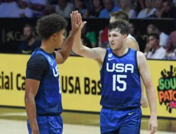 超值！湖人新星当美国男篮黄金配角 不逊亿元先生