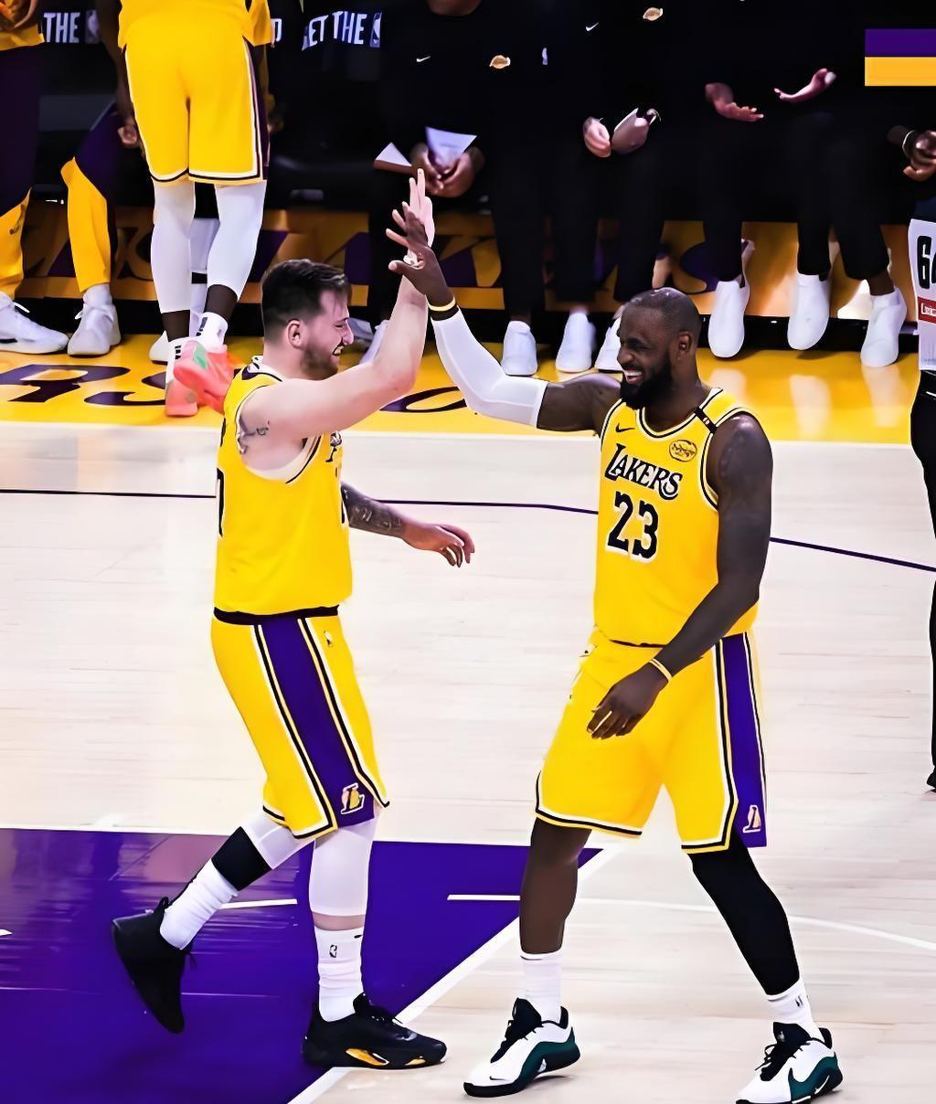 开云官网-拒绝爆冷，湖人三连胜，赛后数据一览，最大赢球功臣不是詹姆斯