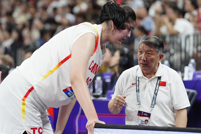 开云体育登录-胜南苏丹各界说啥？纷纷不满后场实力，媒体人直言赢10分完全不够|王思雨|女篮|女篮世界杯|中国女篮|杨舒予_新浪体育_新浪新闻