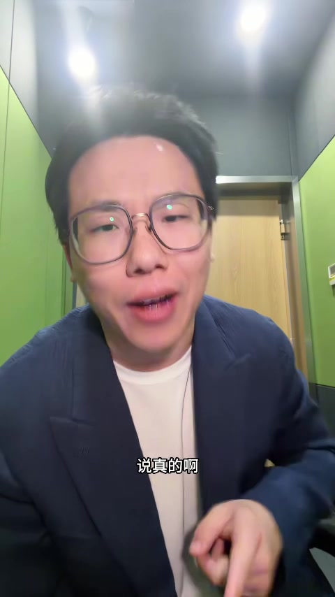 体育平台-解说：巴雷特绝杀让人想起小卡 猛龙全队都能打&amp;主场篮筐有玄学